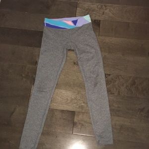 GREY IVIVVA LEGGINGS